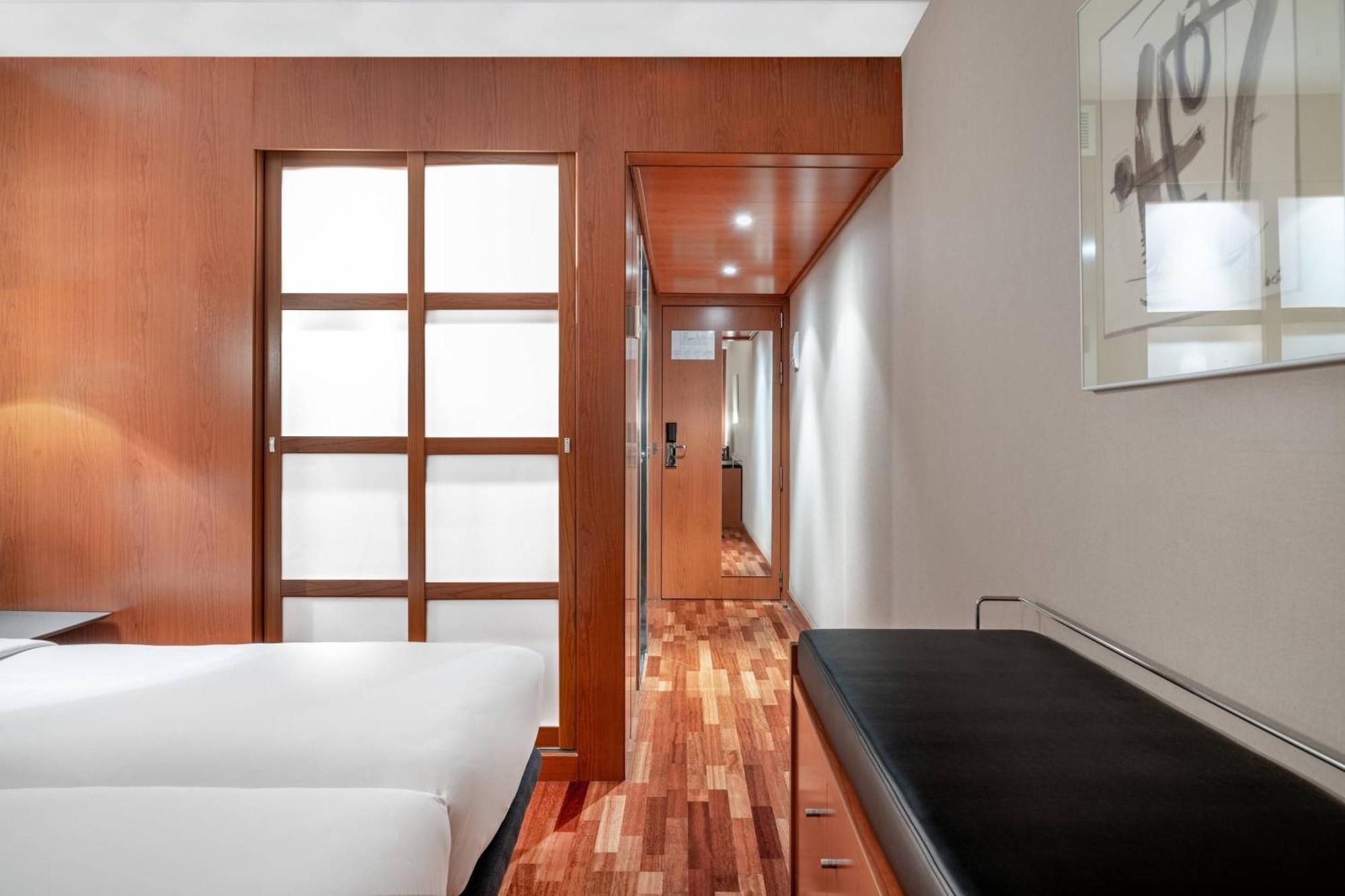 Ac Hotel La Rioja By Marriott Logrono Ngoại thất bức ảnh