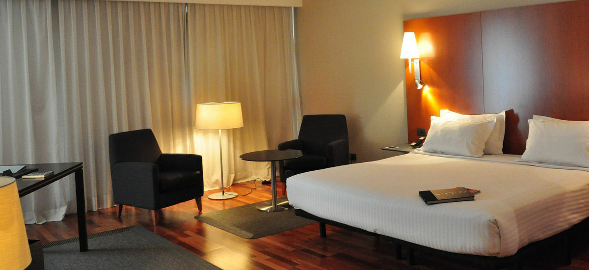 Ac Hotel La Rioja By Marriott Logrono Ngoại thất bức ảnh